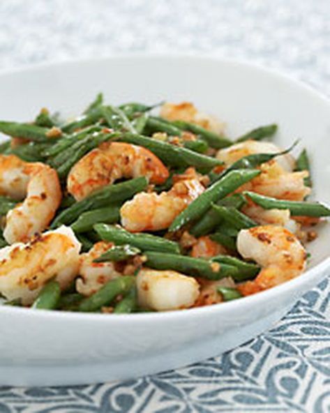 Stir-Fried Green Beans with Shrimp and Garlic Shrimp And Green Beans, Stir Fry Green Beans, Meaty Meals, Stir Fry Greens, Garlic Recipe, Fried Green Beans, Seafood Recipe, Florida Food, Steak Marinade