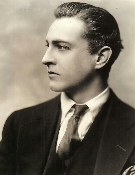 A young John Barrymore profile ❤ John Drew Barrymore, John Barrymore, Vintage Gentleman, Men Are Men, Fritz Lang, Black And White Movie, Silent Film Stars, Actor John, Hollywood Actors