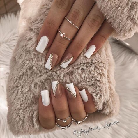 Nails Acrylic Almond, Elegant Touch Nails, Nails Acrylic Coffin, Graduation Nails, Simple Gel Nails, White Acrylic Nails, Work Nails, Simple Acrylic Nails, Nails Square