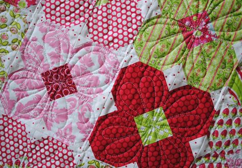 Petal Quilt Pattern, Flower Quilt Patterns Free, Flower Quilt Blocks Free Pattern, Ball Flowers, Snowball Quilts, Flower Quilt Patterns, Nancy Zieman, Snow Ball, Spring Quilts