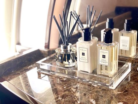 Jo Malone Bathroom Decor, Jo Malone Bathroom, Fragrance Tray, Master Bath Sink, Bathroom Tray Decor, Toto Bathroom, Luxury Powder Room, Bathroom Trays, Bathroom Organizing