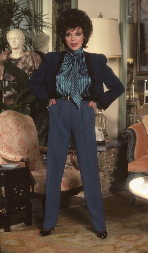 Joan Collins. Joan Collins 80s, Dynasty Outfits 80s, Crossing Delancey, Dynasty 80s, 80s Office, 1980s Outfits, Alexis Carrington, Dame Joan Collins, Dynasty Outfits