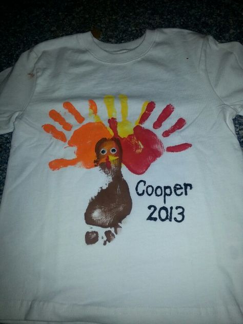 Thanksgiving Tshirt Ideas, Thanksgiving Toddler, Daycare Themes, Thanksgiving Crafts Preschool, Thanksgiving Crafts Diy, Toddler Painting, Kids Fall Crafts, Thanksgiving Projects, Thanksgiving Preschool