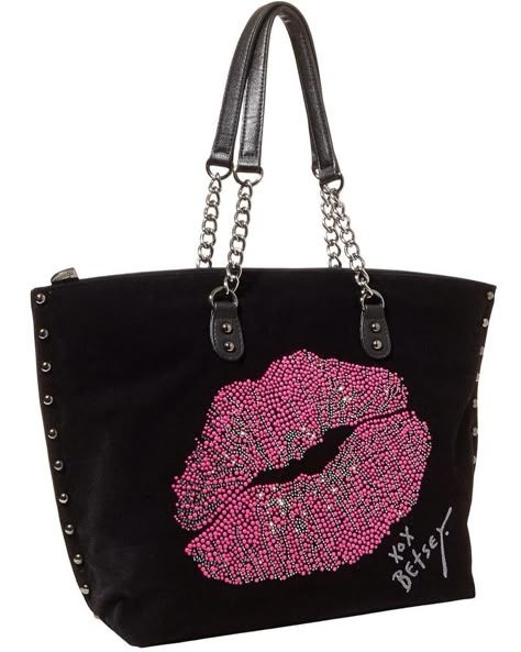 Love this bag!! Betsy Johnson Bags, Sealed With A Kiss, Betsey Johnson Purses, Cheap Purses, Betsey Johnson Handbags, Armani Prive, Handbag Heaven, Ermanno Scervino, Pretty Bags