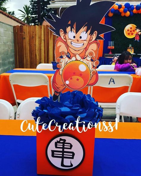 Dragon Ball Z Table Centerpieces, Goku Theme Party Ideas, Dragon Ball Z Centerpieces Party Ideas, Dragon Ball Z Centerpieces, Dragon Ball Z Party Ideas, Dragon Ball Z Party, Dragonball Z Cake, Goku Birthday, Birthday Dragon