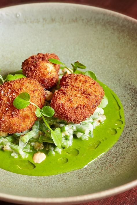 Sweetbreads Recipe, Sous Vide Lamb, Watercress Recipes, Hazelnut Recipes, Electric Deep Fryer, Great British Chefs, Green Bean Salads, Chef Food, Deep Fryer