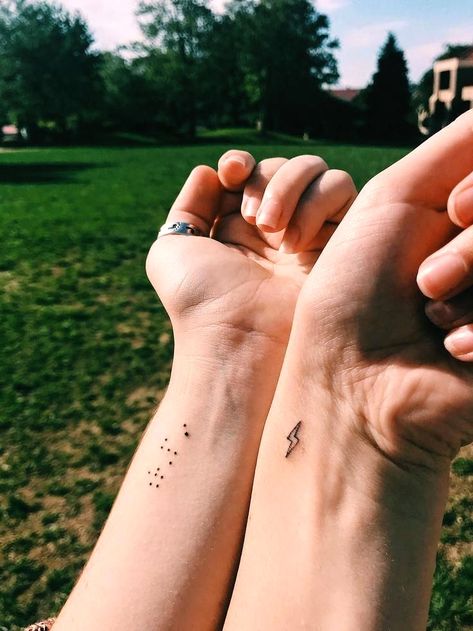 Braille Tattoo, Blitz Tattoo, Wrist Tattoos Girls, Lightning Bolt Tattoo, Bolt Tattoo, Tattoos For Girls, Palm Tattoos, Small Girl Tattoos, Small Meaningful Tattoos