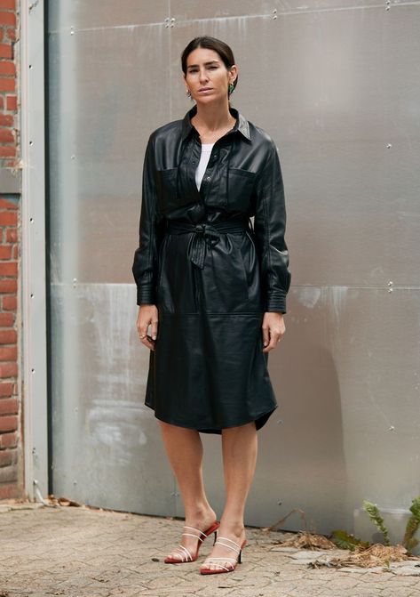 Leather Dress Street Style, Fall Dress Trends, Street Style Copenhagen, Leather Dress Outfit, Dress Street Style, Leather T Shirt, Embossed Boots, Shirt Dress Outfit, Copenhagen Fashion