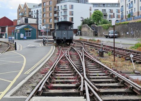 On the Bristol Harbour Railway © John Sutton cc-by-sa/2.0 :: Geograph Britain and Ireland Bristol Bridge, Bristol Harbour, Great Western Railway, Passenger Train, Corporate Image, Great Western, City Life, Wagons, Railroad Tracks