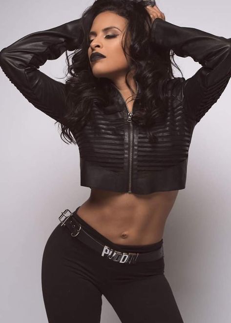 Zelina Vega Thea Trinidad, Zelina Vega, Wwe Girls, Wrestling Divas, Fitness Models Female, Female Wrestlers, Power Girl, Fitness Model, Trinidad