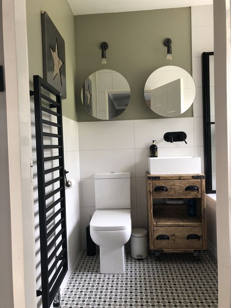 Small Toilet Ideas Downstairs Loo Paint Colors Dark Walls, French Grey Bathroom, French Gray Farrow And Ball Bathroom, Black And White Downstairs Toilet, Farrow And Ball French Grey Bathroom, Black And White Cloakroom Toilet, White Toilet Black Lid, 1950 House, Appian Way