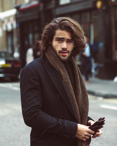 | 13 Drop-Dead Gorgeous Long Hairstyles For Men 2018 #LongHairstyles Classic Long Hairstyles, Long Hairstyles Male, Long Hairstyles For Men, Hairstyles Male, Long Hair Style, Gents Hair Style, Men's Long Hairstyles, Men Haircut Styles, Longer Hair