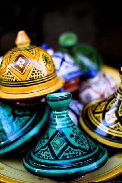 Dishes Sets, Morocco Beach, Moroccan Pottery, Design Marocain, Moroccan Homes, Outdoor Market, Moroccan Decor, Most Beautiful Beaches, Moroccan Style