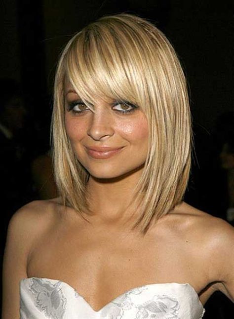 15 Nicole Richie Bob Haircuts | Short Hairstyles 2014 | Most Popular Short Hairstyles for 2014 Nicole Richie Hair, Nicole Ritchie, Modern Bob Hairstyles, Kort Bob, Blonde Bob Haircut, Bob Haircut With Bangs, Long Bob Hairstyles, Nicole Richie, Blonde Bobs