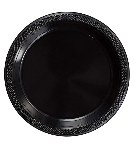 Amazon.com: Exquisite 7 Inch. Black Plastic Dessert/Salad Plates - Solid Color Disposable Plates - 100 Count: Kitchen & Dining Disposable Wedding Table Settings Black, Black Table Cloth Black Plates, Clear Disposable Plates, Black Bamboo Plates, Black Disposable Plates, Black Plastic Plates, Dinner Party Plates, Plastic Party Plates, Black Dinner