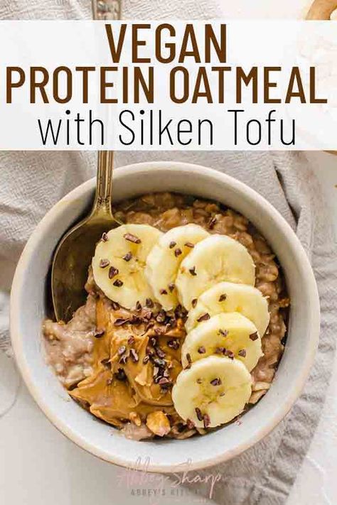 These protein oats with tofu are the easiest vegan oatmeal recipe you’ll ever make! They’re super satisfying and only require 7 ingredients and 12 minutes to prepare. Tofu Protein, Staple Recipes, High Protein Yogurt, Protein Oats, Tofu Vegan, Breakfast Oatmeal Recipes, Protein Oatmeal, Vegan Oatmeal, Healthy Vegan Breakfast