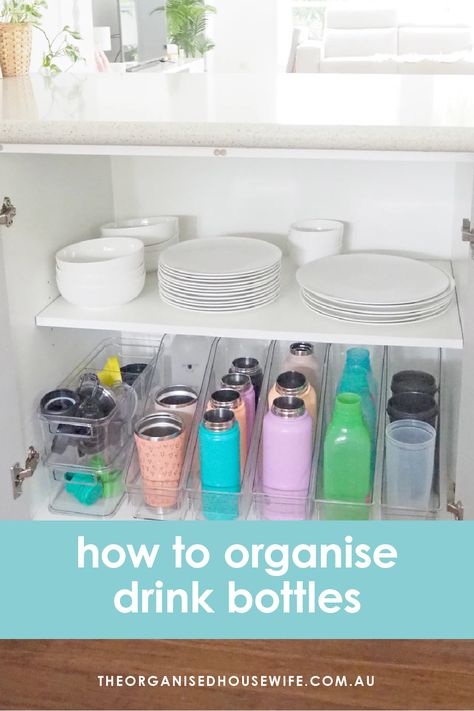 Drink Bottle Organization, Drinks Bottle Storage, Smoothie Storage Ideas, How To Organize Water Bottles, Bottle Organization Kitchen, Drink Packet Organization, Water Bottle Organization Ideas, Drink Storage Ideas, Water Bottle Storage Ideas