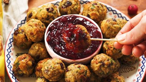 Turkey Stuffing Meatballs, Stuffing Meatballs, Ground Turkey Recipes Easy, Thanksgiving Turkey Leftovers, Turkey Stuffing, Leftover Turkey Recipes, Cranberry Sauce Homemade, Thanksgiving Leftovers, Thanksgiving Appetizers