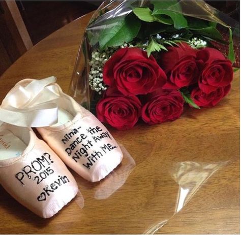 Promposal Ideas For Dancers, Dancer Promposal Ideas, Dance Hoco Proposals, Greys Anatomy Costumes, Proposal Ideas Disney, Hogwarts Brief, Formal Proposals, Dance Proposals, Promposal Ideas