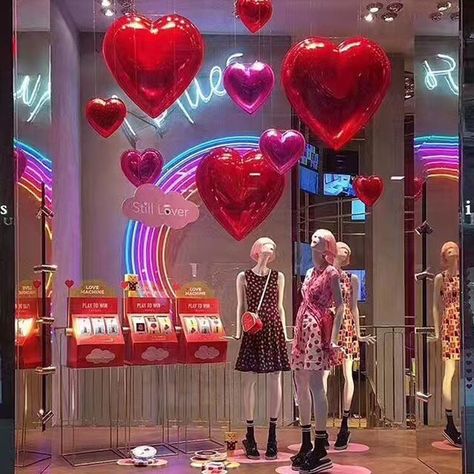 Valentines Window Display, Visual Merchandiser, Retail Inspiration, Home Tips, Store Windows, Store Window, Shop Window Displays, Window Displays, Store Displays