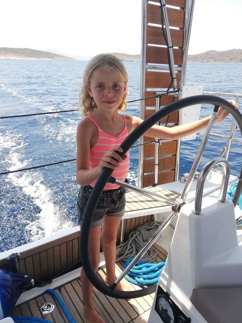 Croatia Yacht Week, Family Sailing, Family Experiences, Greece With Kids, Kids Boat, Boating Tips, Yacht Week, Sailboat Living, Greece Trip