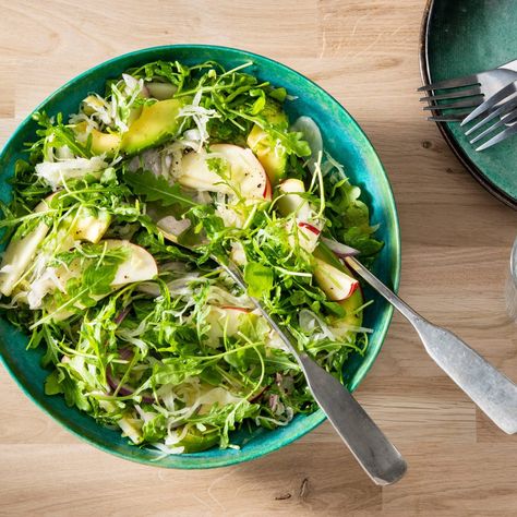 Arugula And Sauerkraut Salad, Saurkraut And Arugula Salad, Sauerkraut Arugula Salad, Arugula Sauerkraut Salad, Sauerkraut Salad, Yummy Salads, Dr Berg, Veggie Delight, Lunch Recipe