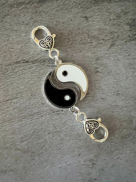 Best Friend Charms, Friend Keychains, Journal Charms, Friend Party, Yin Yang Charm, Gift For Bestie, Bff Jewelry, Journal Jewelry, Pretty Jewelry Necklaces