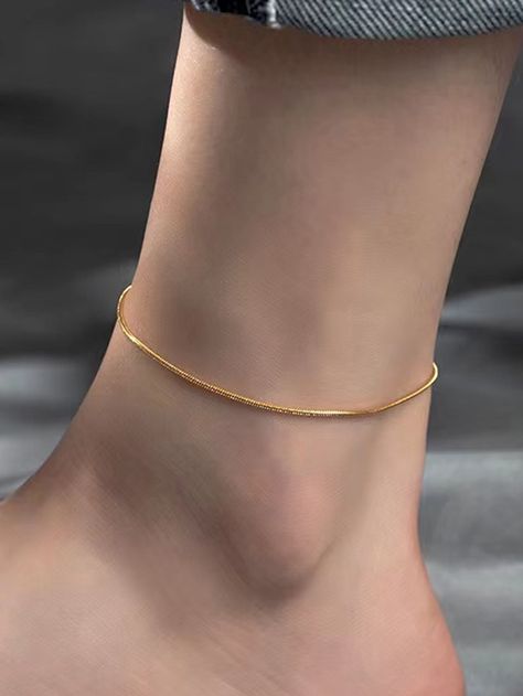 Minimalist Handmade Gold Anklets, Adjustable Gold Minimalist Anklet, Gold Metal Anklets For Festivals, Elegant Gold Metal Anklet, Gold Jwellary, Minimalist Accessories Jewellery, Elegant Adjustable 14k Gold-filled Anklets, Minimalist Chain, Gold Jewelry Outfits