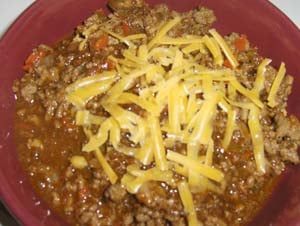 This gluten free chili recipe is delish, without tomatoes. It is sweetened with stevia, is not bitter, but you can use sugar if desired. Chili Recipe Without Tomatoes, Chili Without Tomatoes, Tomato Allergy, Gluten Free Chili Recipe, Chili Without Beans, Tomato Chili, Nightshade Free Recipes, Best Chili Recipe, Gluten Free Chili