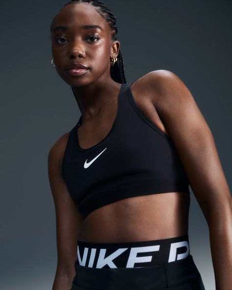 Nike Swoosh High Support Women's Non-Padded Adjustable Sports Bra. Nike.com Nike Sports Bra High Support, Nike Photoshoot, Nike Bra, Inspo Fits, Sports Bra Nike, 110 Pounds, Bra Nike, Nike Sports Bra, Nike Sports