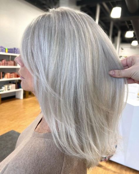 Haircuts For Gray Hair, Long Hair Older Women, Grey Hair With Bangs, Long Silver Hair, Grey Hair Over 50, Grey Curly Hair, Grey Hair Inspiration, Best Haircuts, Grey Hair Styles For Women