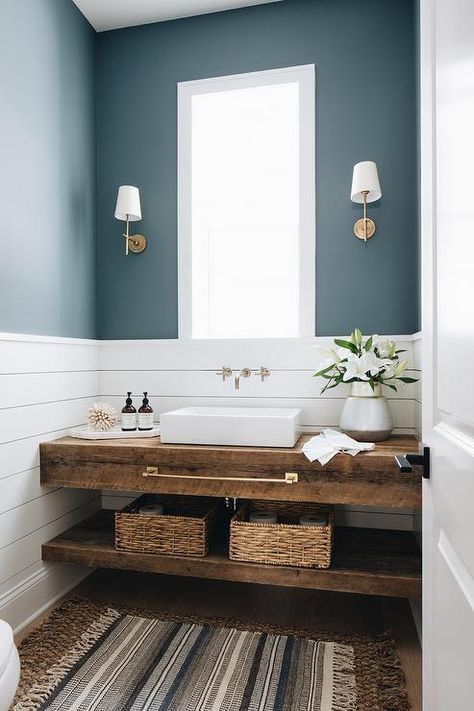 Reclaimed Wood Sink vanity with Vessel Sink - Cottage - Bathroom Bathroom Wainscoting Ideas, Shiplap Wainscoting, Bathroom Wainscoting, Bathroom Farmhouse, Wood Sink, Bathroom Features, Cottage Bathroom, Floating Vanity, Half Bathroom