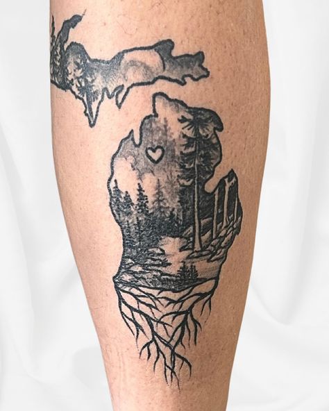 When you leave your ❤️ up north. Would you get a Michigan Tattoo?! Or do you have another favorite state? #michigantattoo #compasstattoo #naturetattoo #naturetattoos #statetattoo #foresttattoo #traversecitytattoo #traversecitymi #northernmi #michigantattooartist #michigantattooers #michigantattoos Upper Peninsula Michigan Tattoo Ideas, Michigan Inspired Tattoos, State Of Michigan Tattoo, Michigan Tattoo, Detroit Tattoo, Michigan Tattoos, Pastel Tattoo, State Tattoos, Upper Peninsula Michigan