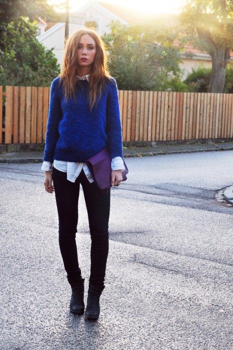 Blue Jumper Outfit, Blue Outfit Winter, Blue Sweater Outfit, Black Fall Outfits, Royal Blue Sweater, Nerdy Outfits, Winter Sweater Outfits, Jumper Outfit, Chic Outfit