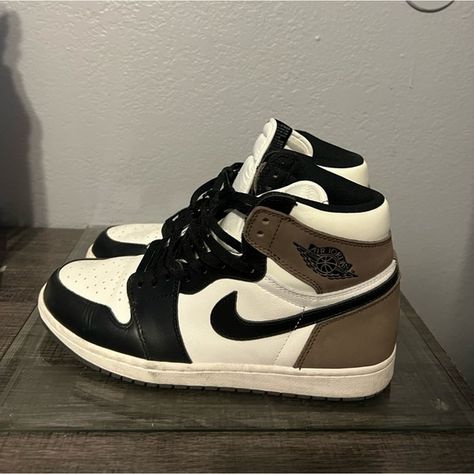 Jordan 1 mocha Jordan Mids, Jordan 1 Mocha, Preppy Shoes, Shoe Inspo, Storage Room, Nike Sneakers, Nike Jordan, Jordan 1, Mocha