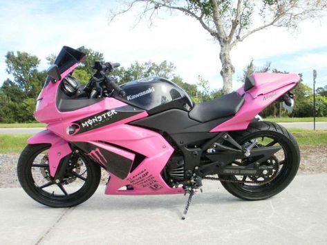 Moto Ninja, Honda Bike, Kawasaki Ninja 400, Ninja Bike, Pink Motorcycle, Kawasaki Ninja 250r, Stylish Bike, Hello Kitty Car, Kawasaki Ninja Zx6r