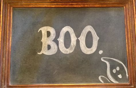 Halloween Boo Ghost Chalkboard Art 2016 Ghost Chalkboard Art, Fall Chalkboard Ideas Easy, Halloween Chalkboard Art Easy, Halloween Chalkboard Ideas, Chalkboard Fall, Halloween Chalkboard Art, Summer Chalkboard Art, Window Halloween, Summer Chalkboard