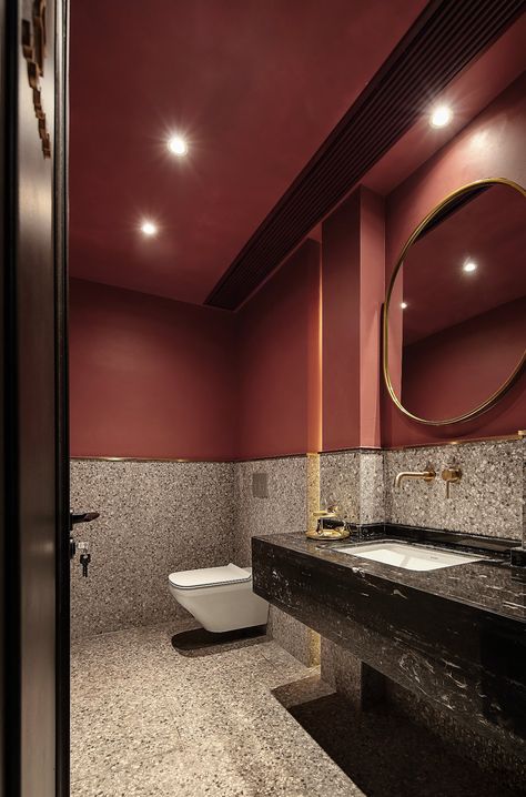 Burgundy Bathroom, Terracotta Bathroom, Burgundy Room, Baths Interior, Bath Inspiration, Beauty Salon Decor, Bathroom Design Decor, Salon Decor, Hotel Design