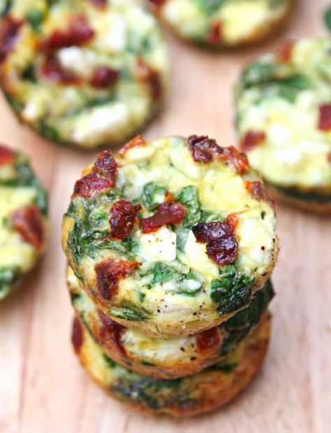 Spinach, Feta and Sun-Dried Tomato Egg Muffin Cups - A perfect make-ahead breakfast full of flavor! Fingerfood Recipes, Pumpkin Feta, Mini Frittatas, Egg Muffin Cups, Tomato And Feta, Spinach Feta, Egg Dishes, Egg Bites, Muffin Recipe