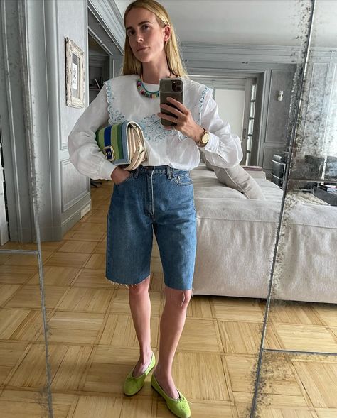 Long Jeans Shorts, Long Shorts Outfits, Long Jean Shorts Outfit, Long Denim Shorts Outfit, Wide Leg Jean Shorts, Baggy Shorts Outfit, Jorts Aesthetic, Spring Shorts Outfits, Style Jorts