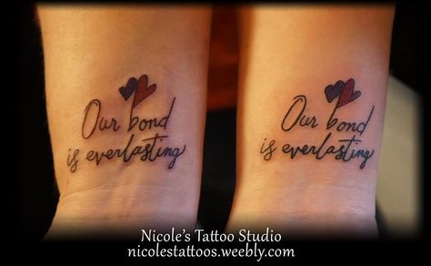 51 Extremely Adorable Mother-Daughter Tattoos to Let Your Mother Know How Much She Means to You Mother And Daughter In Law Tattoos, Unique Mother Daughter Tattoos Matching, Mother In Law And Daughter In Law Tattoo, Step Mom And Daughter Tattoos, Tattoos Om, Mother Daughter Tattoos Small Unique, Mother Daughter Tat, Tattoos For Mothers, Mommy Daughter Tattoos