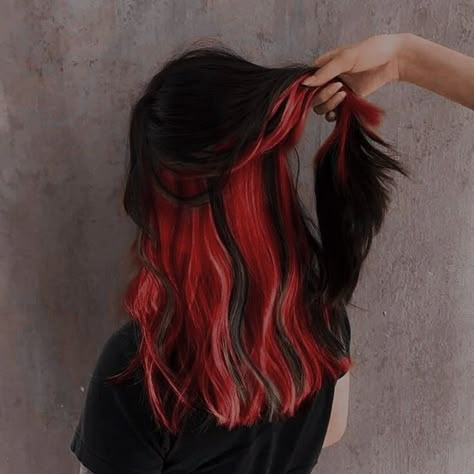 Dark Brown Hair Red Underneath, Peek A Boo Red Hair, Underside Of Hair Dyed, Brown Hair With Red Underneath, Red Tips Hair, Red And Black Hair Ideas, Foiled Hair, Red Hair Tips, Red Hair With Bangs