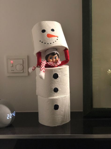 Elf Build A Snowman, Build A Snowman Elf On The Shelf, Elf On The Shelf Build A Snowman, Elf Builds A Snowman, Elf On The Shelf Snowman, Miniature Snowman, Snowman Tree, Diy Snowman, Elf Ideas