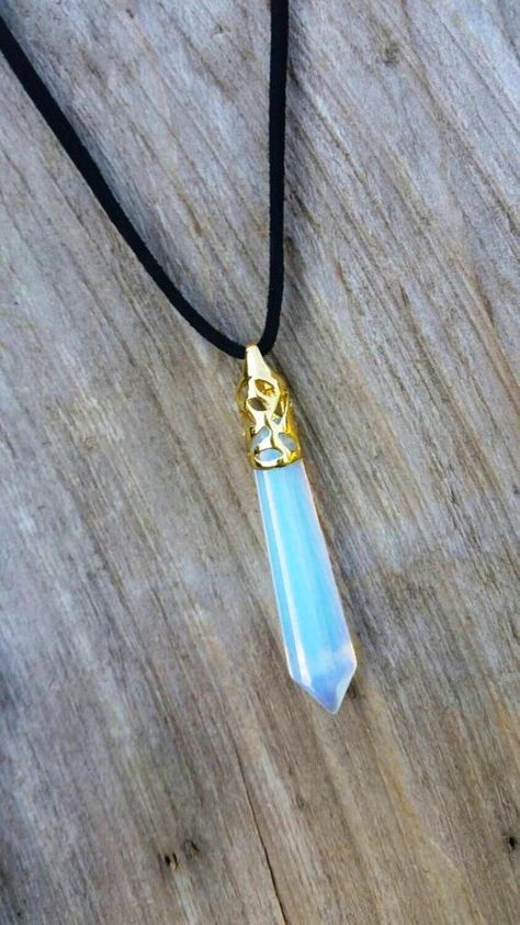 Princess Kida Cosplay, Glowing Crystal Necklace, Atlantis Lost Empire, Atlantis Necklace, Kida Disney, Kida Atlantis, Princess Kida, Glowing Crystal, Crystal Princess