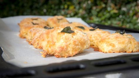 Sage and cheddar scones - Eat Well Recipe - NZ Herald Cheddar Scones Recipe, Cheddar Scones, Cheese Scone Recipes, Frozen Fruit Recipes, Eating Well Recipes, Cheese Scones, Food Cafe, Vegan Sausage, Premium Food