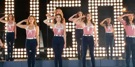 Pitch Perfect Outfits, Pitch Perfect Memes, Anna Kendrick Pitch Perfect, Pitch Perfect Movie, Pitch Perfect 1, Pitch Perfect 3, Anna Camp, Pitch Perfect 2, Go Busters