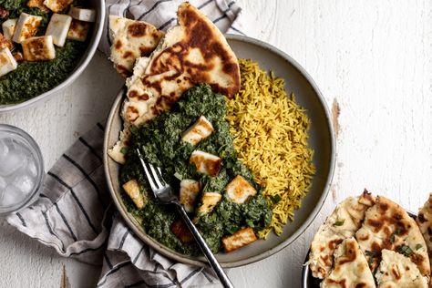 Chicken Sagg, Sag Paneer, Murgh Makhani, Cooking With Turmeric, Turmeric Rice, Saag Paneer, Indian Cheese, Greek Cheese, Indian Butter Chicken