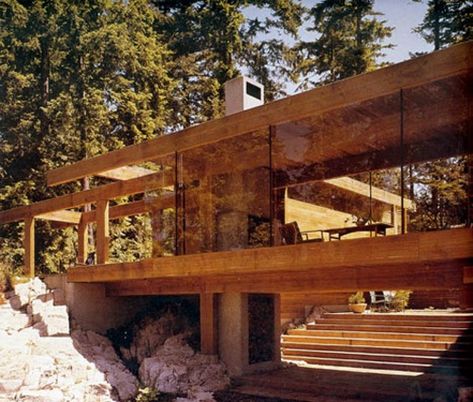 Arthur Erickson: Pacific Northwest Modern Master Arthur Erickson, Mid Century Architecture, Casa Exterior, Modern Masters, Wooden House, Residential Architecture, House In The Woods, House Inspiration, Interior Architecture Design