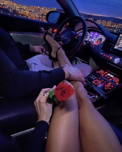 Rich Couples Luxury, Relationship Vision Board, Rich Couple, Rich Women Lifestyle, Luxury Lifestyle Couple, Luxury Couple, 100 Things To Do, Beauty Photoshoot, Couples Vibe