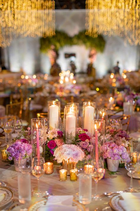 Wedding Ceremony Decorations Candles, Pillar Candles With Flowers, Colorful Candle Wedding Centerpieces, Wedding Table Decorations Indoor, Romantic Reception Table Decor, Fairytale Romantic Wedding, Reception Centerpieces With Candles, Evening Wedding Centerpieces, Modern And Colorful Wedding